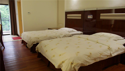 聚福楼豪华客房